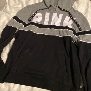 Gray and Black Hoodie VS size L